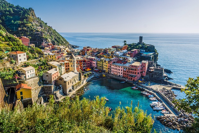 Cinque Terre es la costa más accidentada de la Riviera Italiana