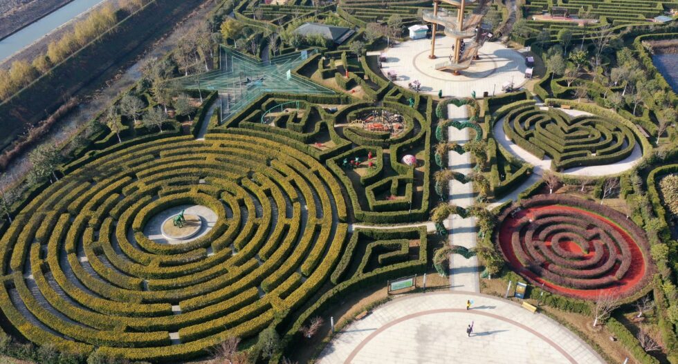 CONOCE EL LABERINTO MÁS GRANDE DEL MUNDO, UNA OBRA DE ARTE CHINA ...