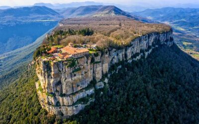 MARE DE DÉU DEL FAR, LA CIMA DEL MUNDO