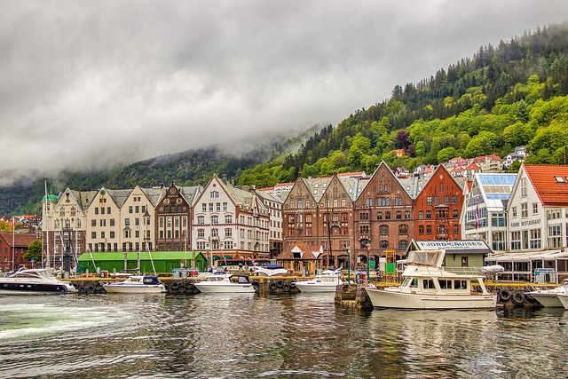 La ciudad de Bergen es la puerta de entrada de los fiordos noruegos