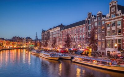 AMSTERDAM, EL ENCANTO DE LOS CANALES