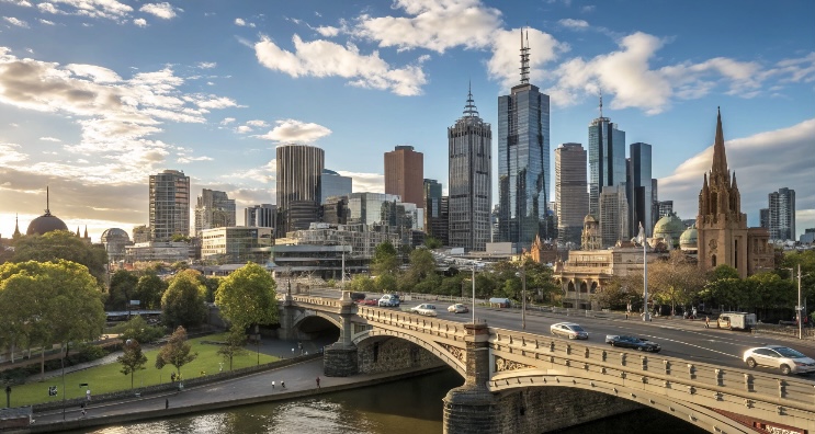 Fundada en 1835, Melbourne creció rápidamente gracias a la fiebre del oro en el siglo XIX