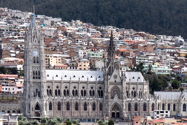 QUITO, HISTORIA EN EL CORAZÓN DE LOS ANDES